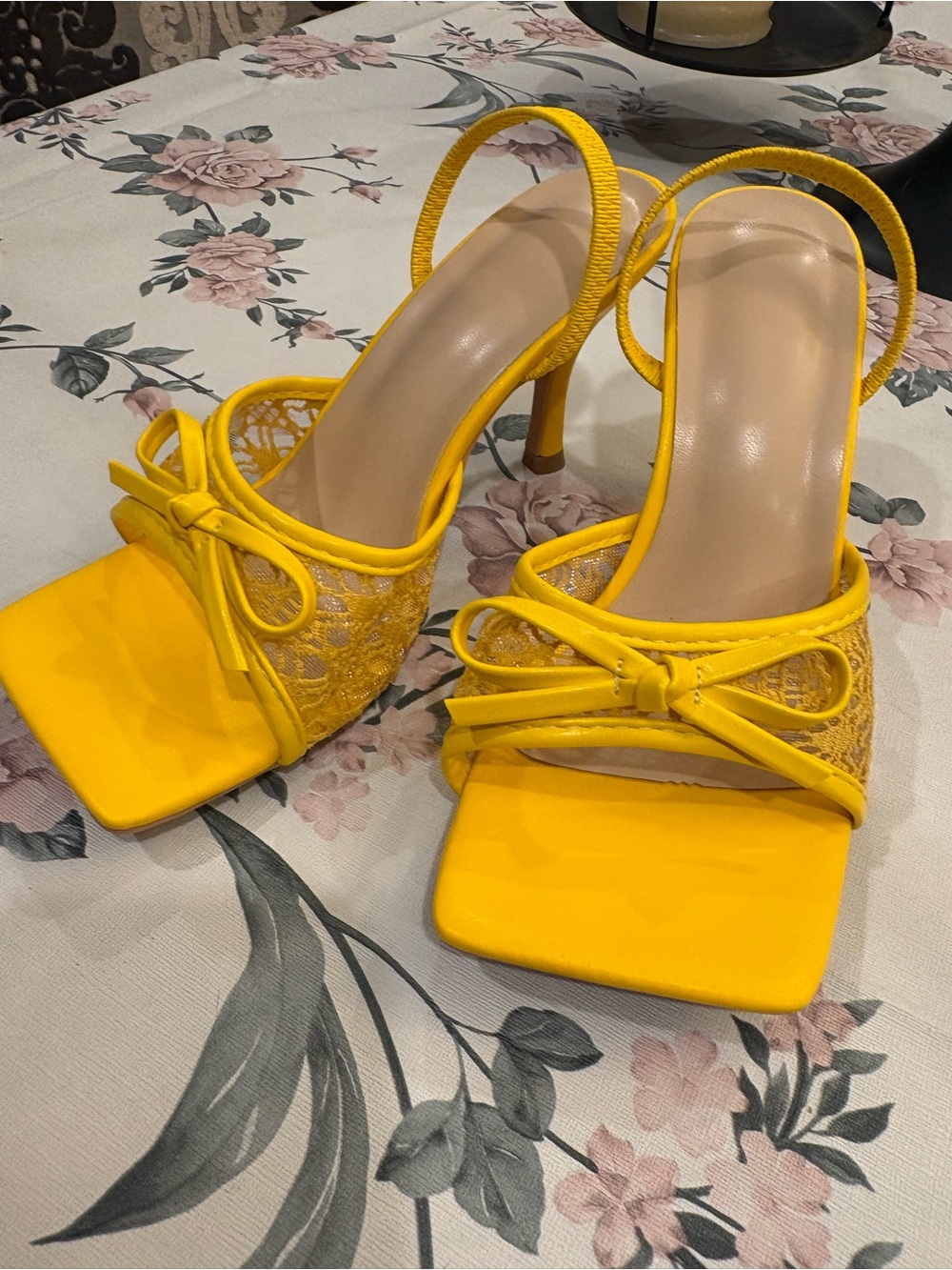 SHEIN Bright Yellow Lace Bow Slingback Heels